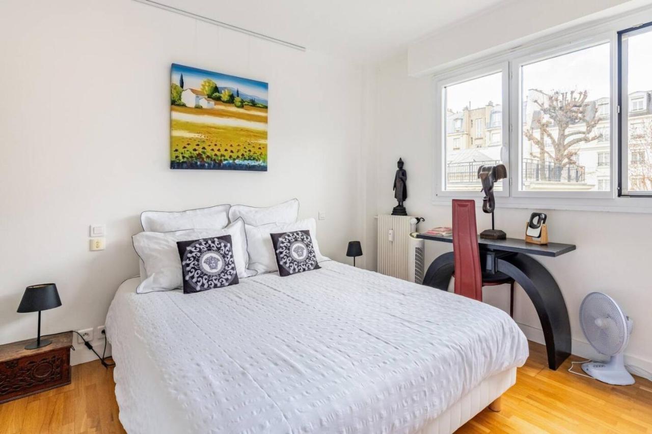 Private Bedrooms Near Eiffel Tower Paris Dış mekan fotoğraf